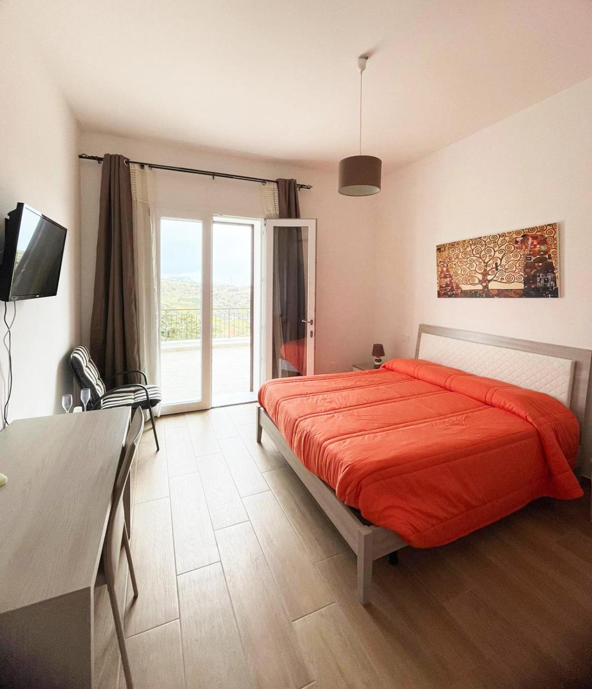 Granatelli Holiday Home Altavilla Milicia Exterior photo
